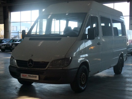 Mercedes-Benz 313 