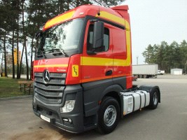 Mercedes-Benz Actros 1845 Mercedes-Benz Actros 1845